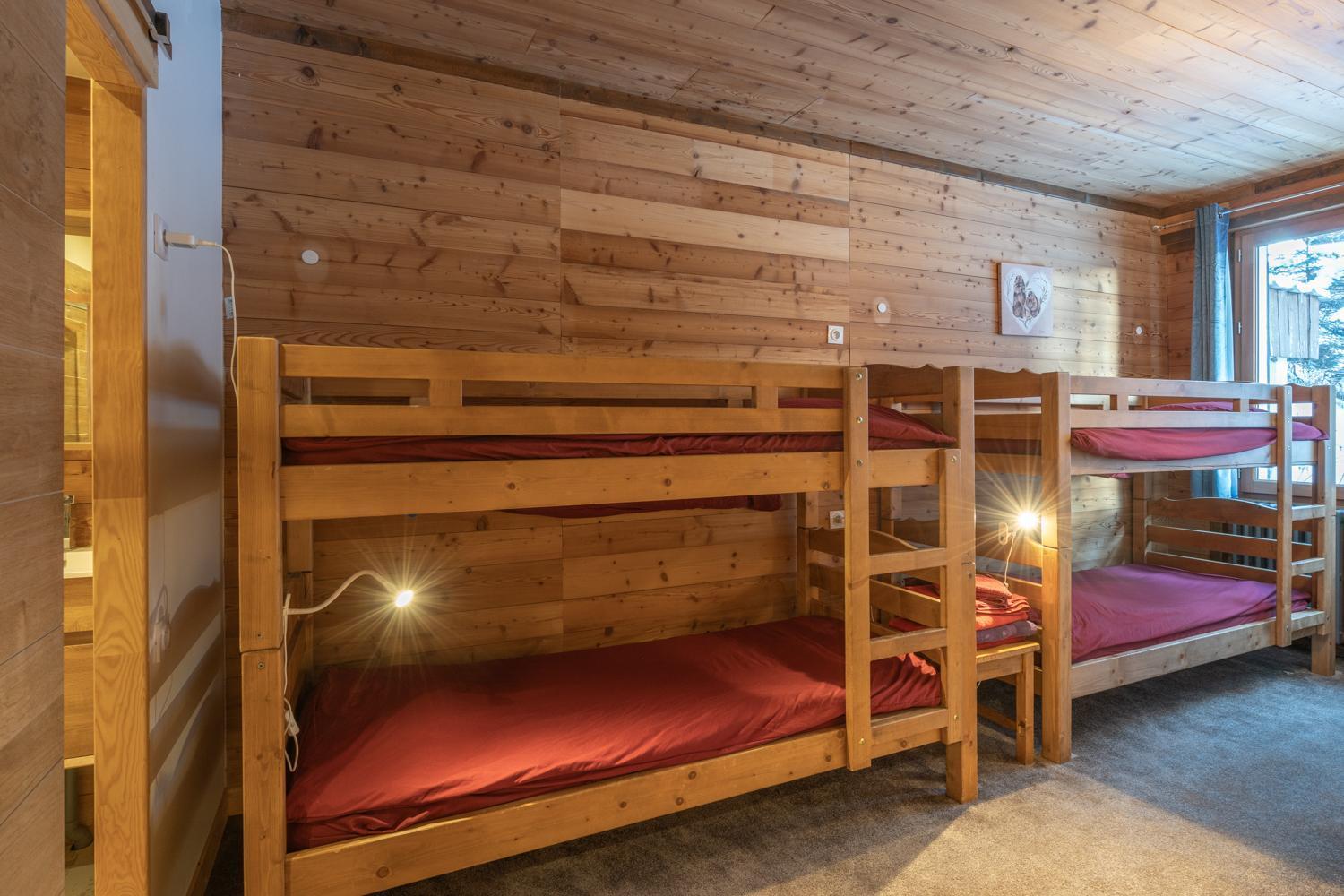 Chalet Alpe D'Huez 1850-Sea And Mountain Pleasure Avec 2 Appartements- 1 Appartement 3 Chambres 8 Couchages - 3 Salles D'Eau Et 1 Appartement 5 Chambres 12 Couchages 5 Salles D'Eau - Jacuzzi Et Sauna -Pieds Des Pistes Et Centre Екстериор снимка