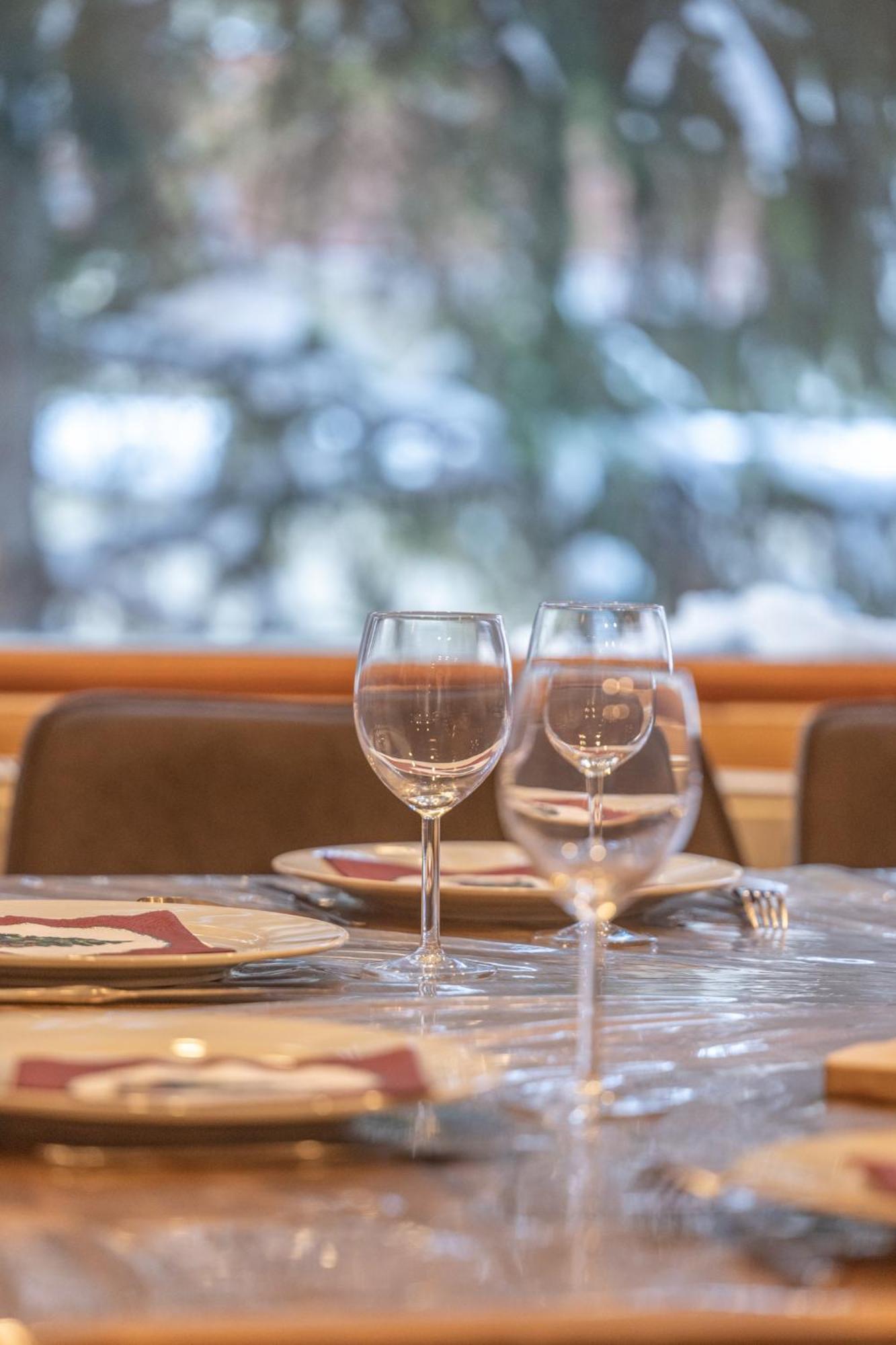 Chalet Alpe D'Huez 1850-Sea And Mountain Pleasure Avec 2 Appartements- 1 Appartement 3 Chambres 8 Couchages - 3 Salles D'Eau Et 1 Appartement 5 Chambres 12 Couchages 5 Salles D'Eau - Jacuzzi Et Sauna -Pieds Des Pistes Et Centre Екстериор снимка