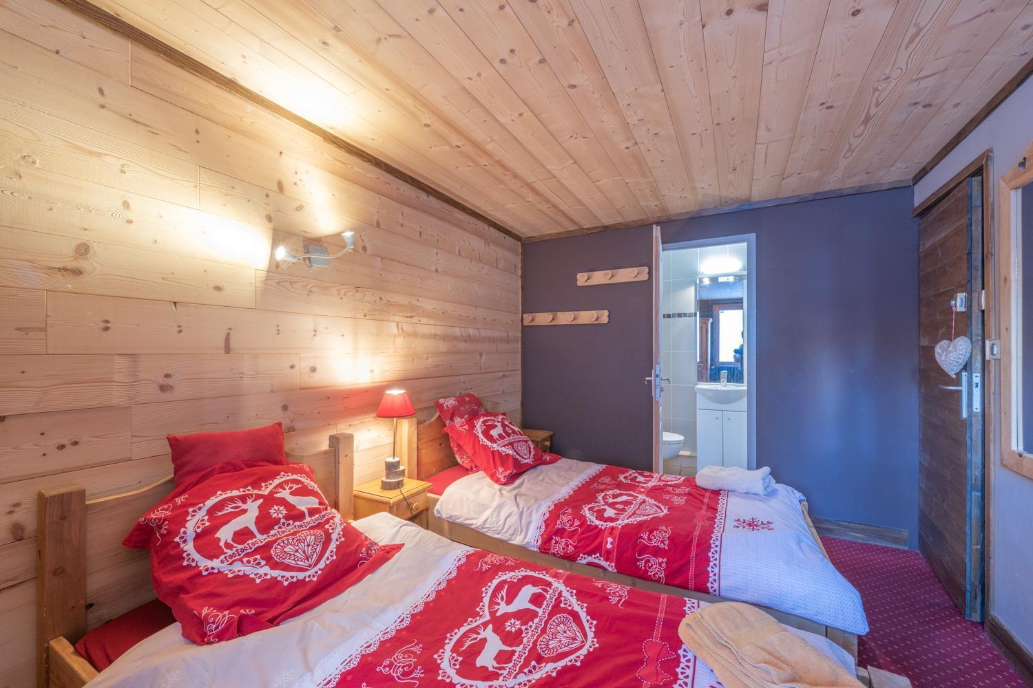 Chalet Alpe D'Huez 1850-Sea And Mountain Pleasure Avec 2 Appartements- 1 Appartement 3 Chambres 8 Couchages - 3 Salles D'Eau Et 1 Appartement 5 Chambres 12 Couchages 5 Salles D'Eau - Jacuzzi Et Sauna -Pieds Des Pistes Et Centre Екстериор снимка